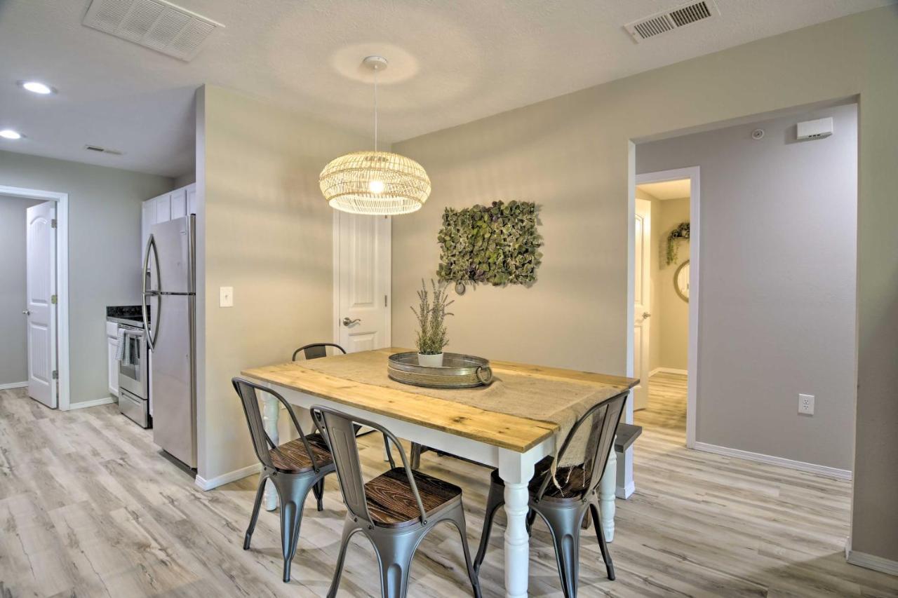 Apartment With Patio, 4 Mi To Silver Dollar City! Branson Ngoại thất bức ảnh
